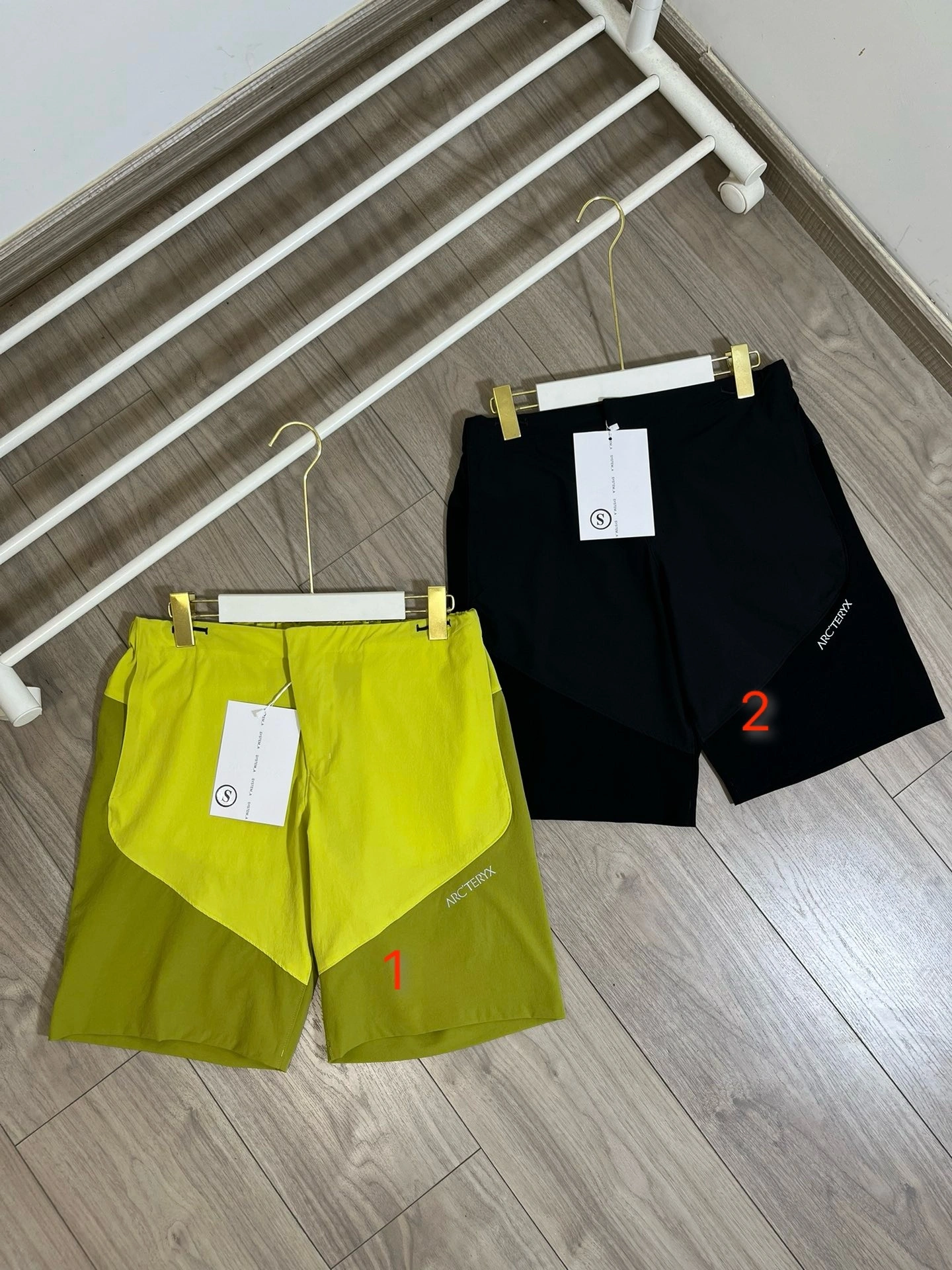 Gemini- 1r3t5ryx 2Colour item:D-F524F0450-2
