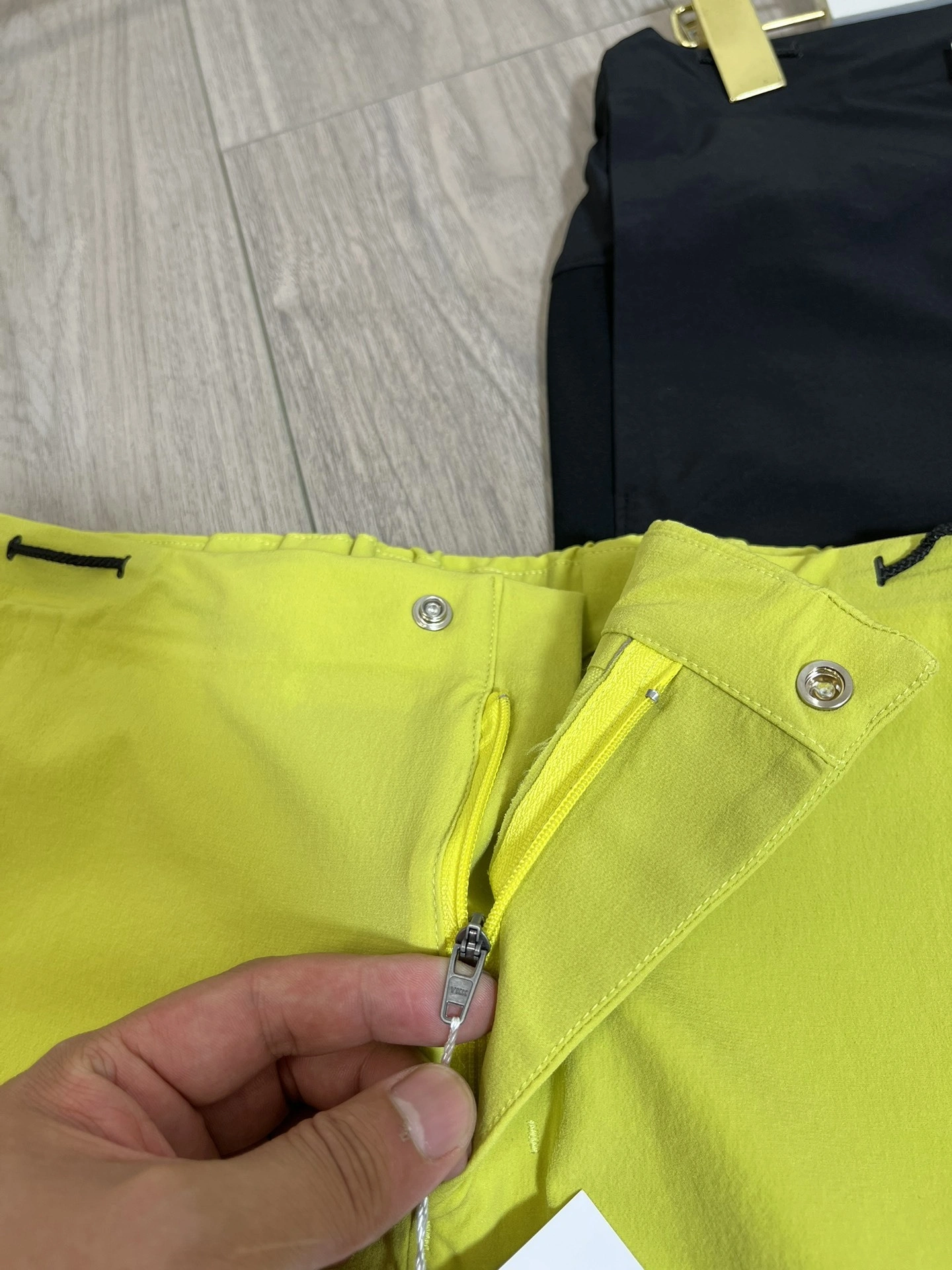 Gemini- 1r3t5ryx 2Colour item:D-F524F0450-2
