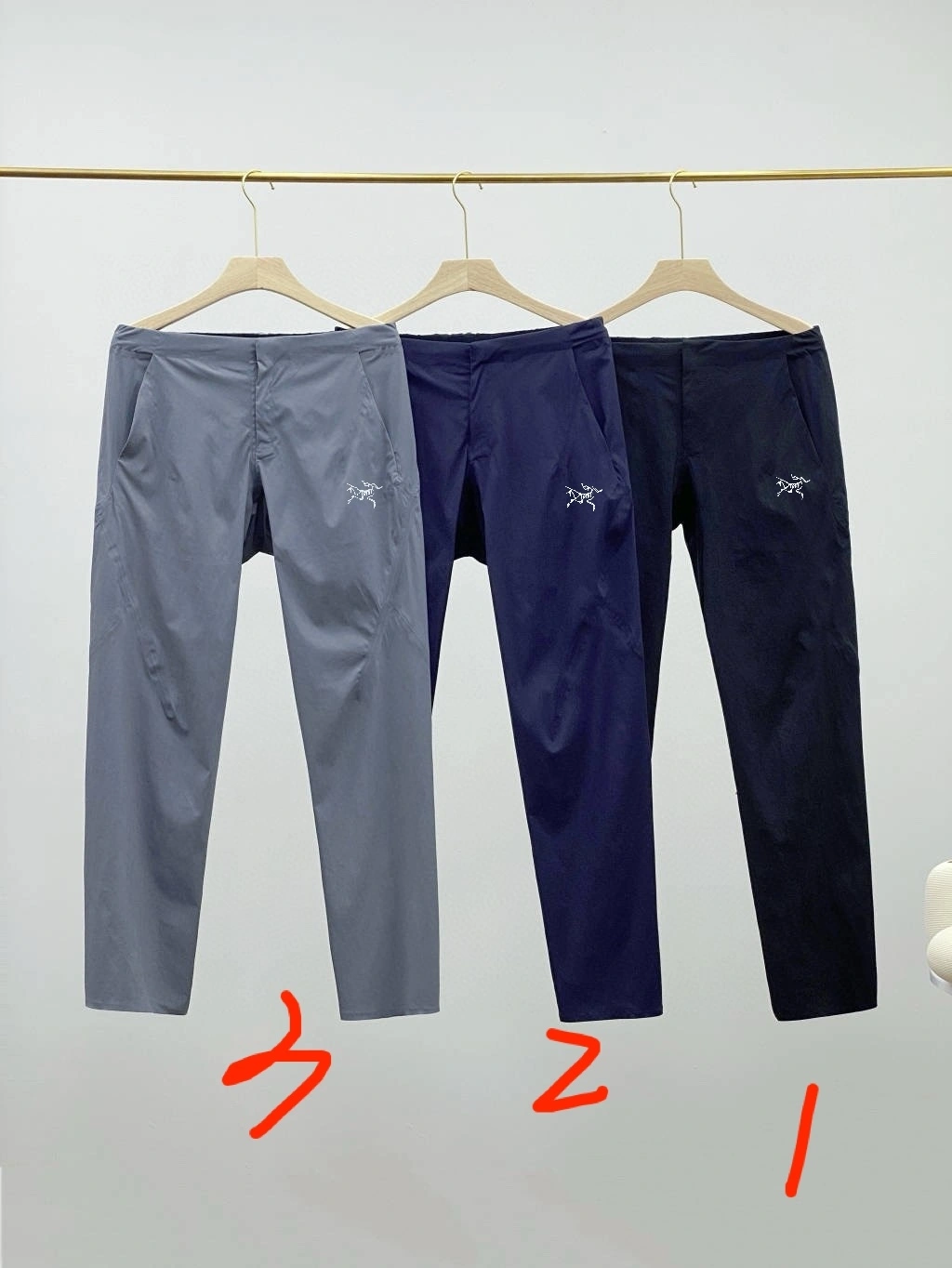 Gemini- 1r3t5ryx 3Colour item:D-F157J4626-3