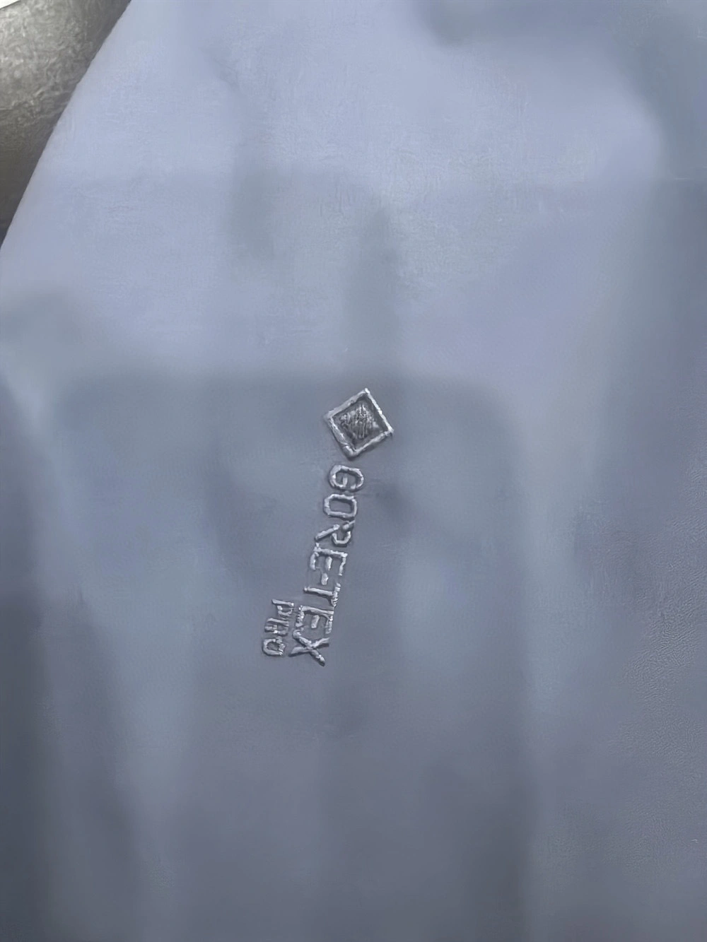 Gemini- 1r3t5ryx Gore-tex oversized item:E-F501C1120