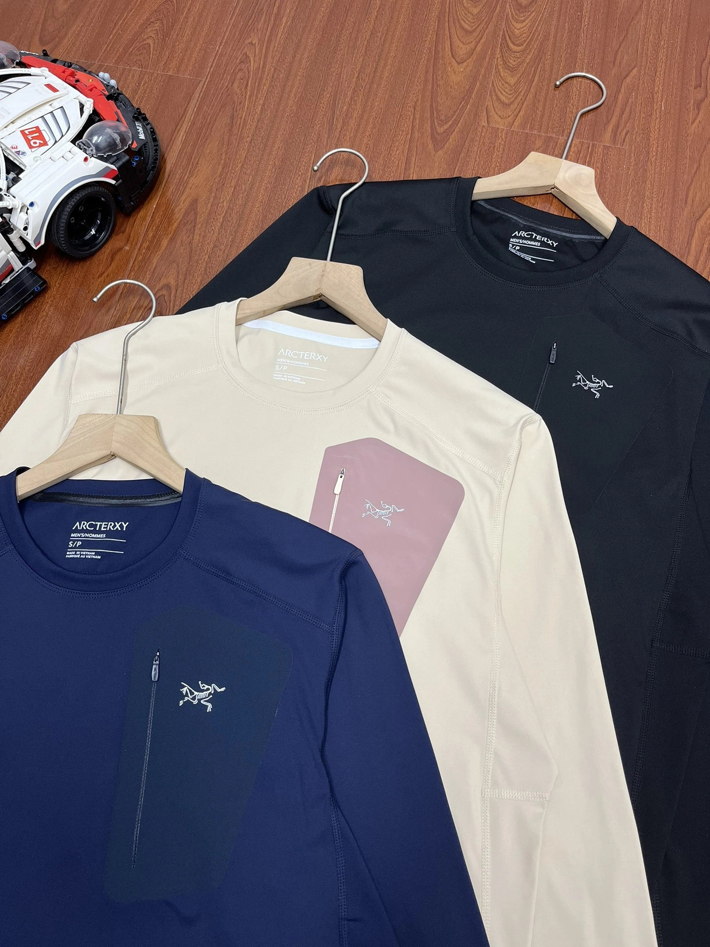 Gemini- 1r3t5ryx Rho LT Crew Neck oversized 3colour item:D-F110J1518-3