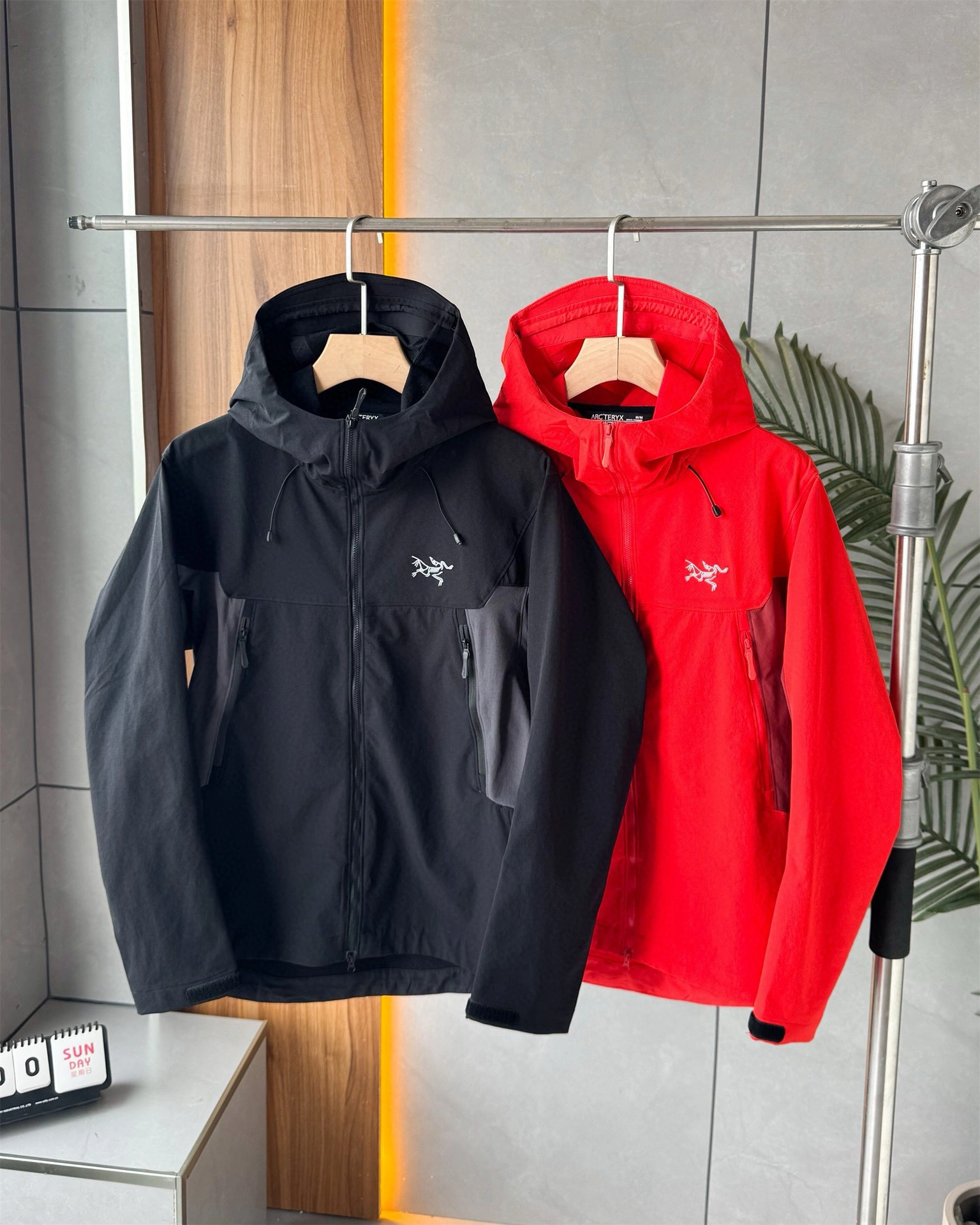 Gemini- 1r3t5ryx SERRATUS HOODY nylon 2colour item:E-F524I1930-2