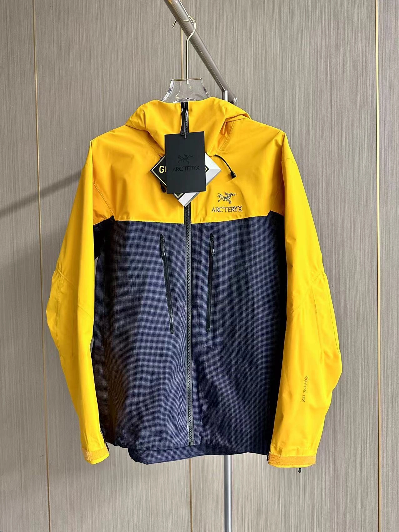 Gemini- 1r3t5ryx oversized 4Colour item:D-F000E1505-4