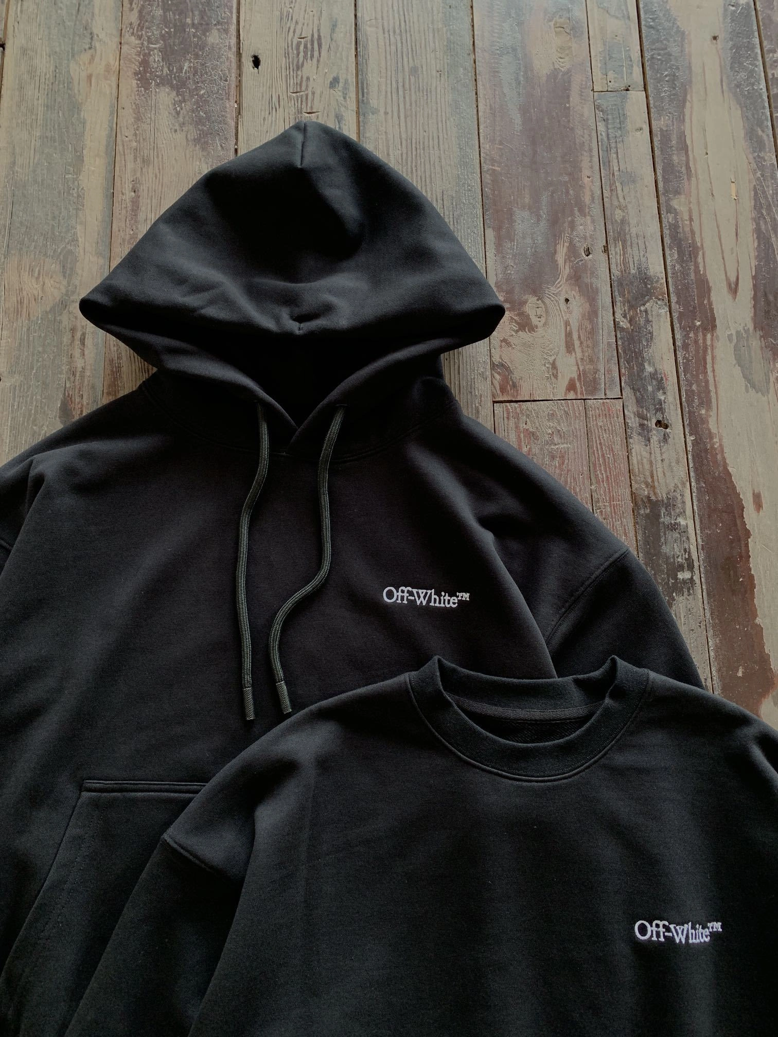 &Gemini- 2023 logo item:C-F390I1202