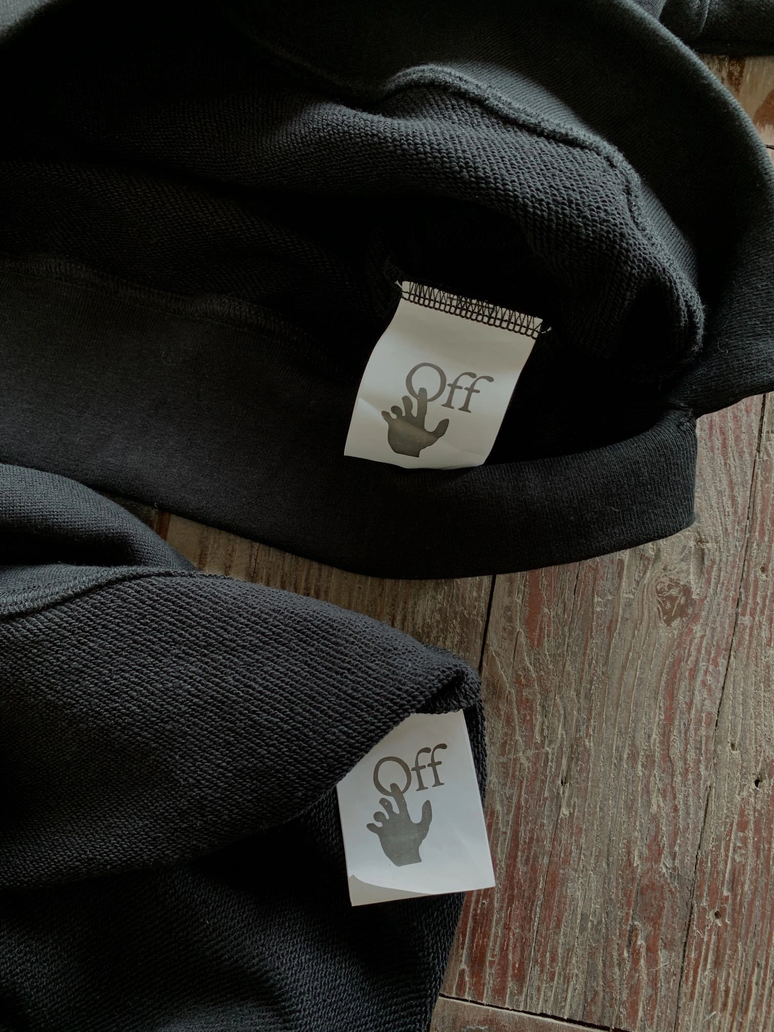 &Gemini- 2023 logo item:C-F390I1202
