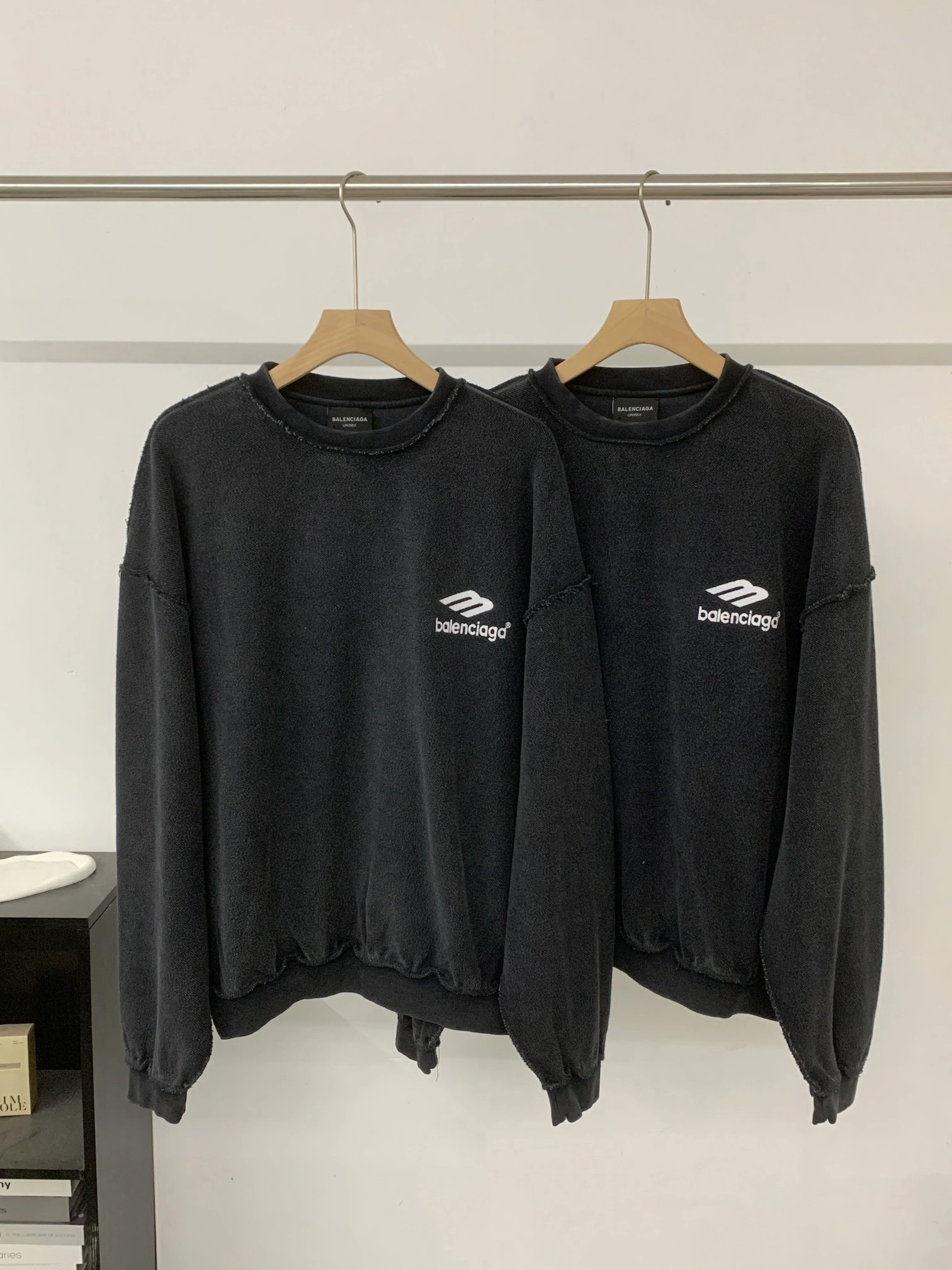 Gemini- 218593i16 embroidery Cotton oversize item:E-F443J2511H