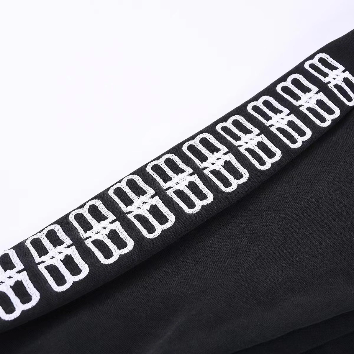 Gemini- 218593i16 embroidery Cotton oversized item:E-F000C1510