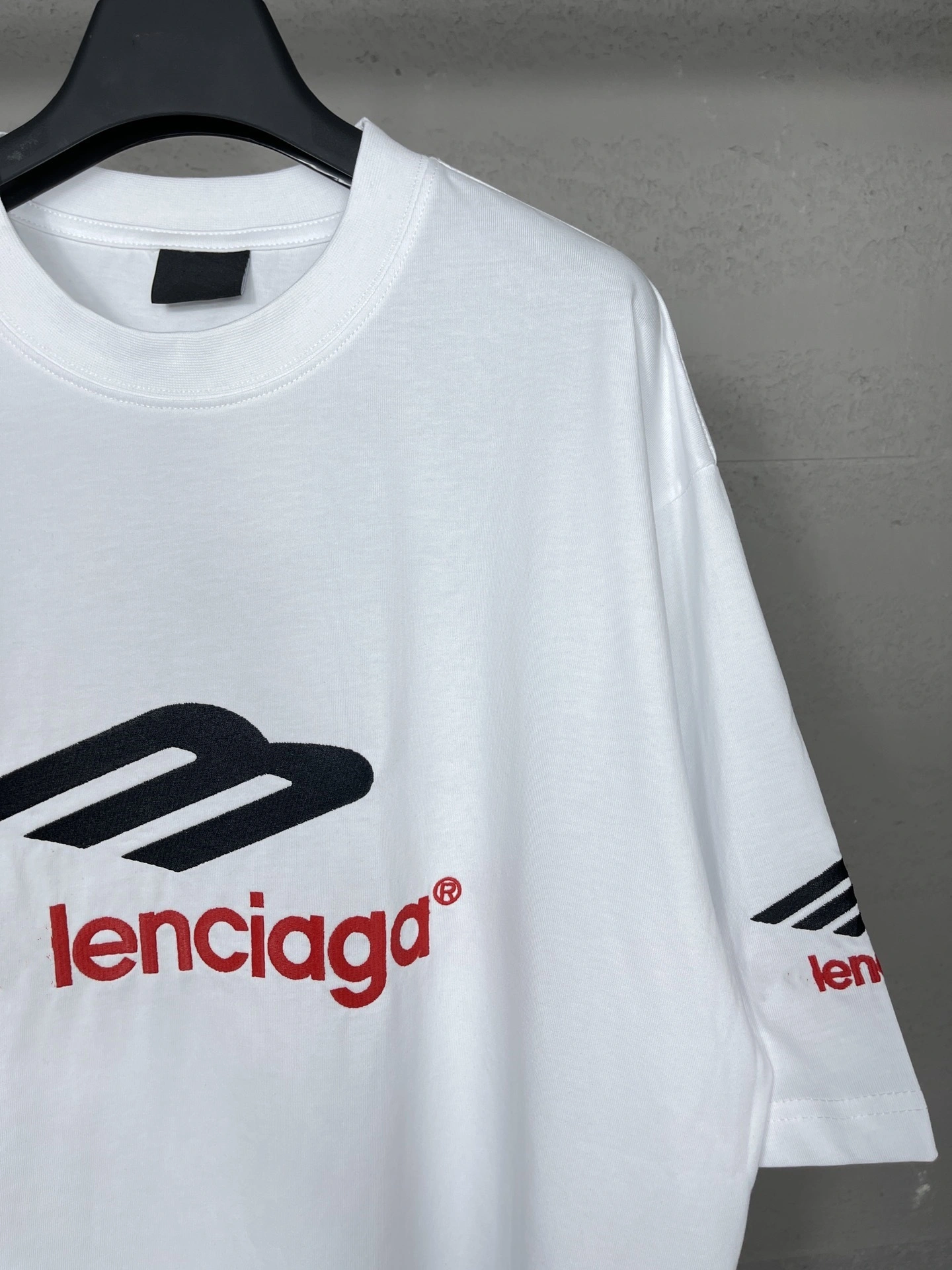 Gemini- 218593i16 embroidery T shirt oversized 2Colour item:D-FL29H0150-2