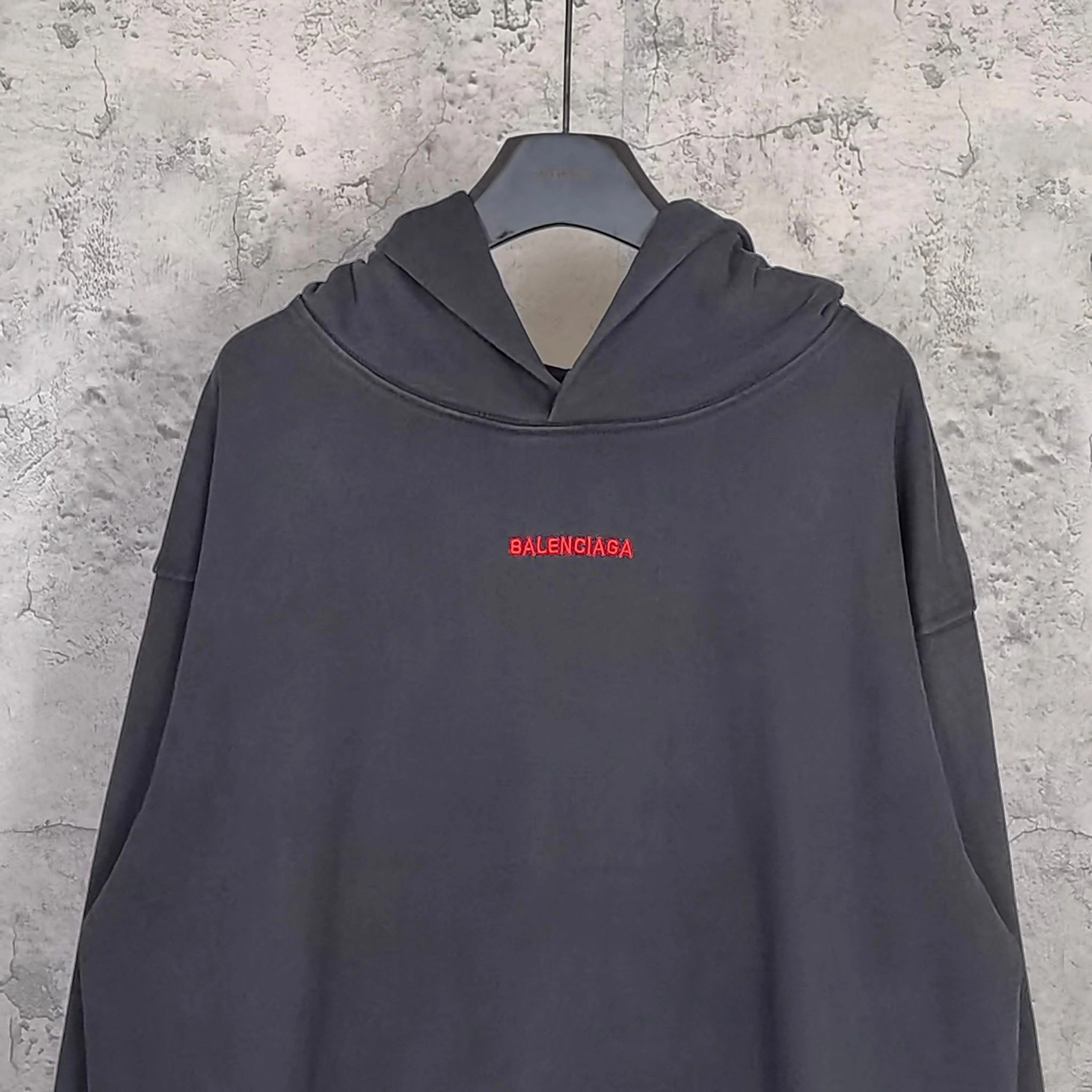Gemini- 218593i16 embroidery oversize item:E-F000H2912H