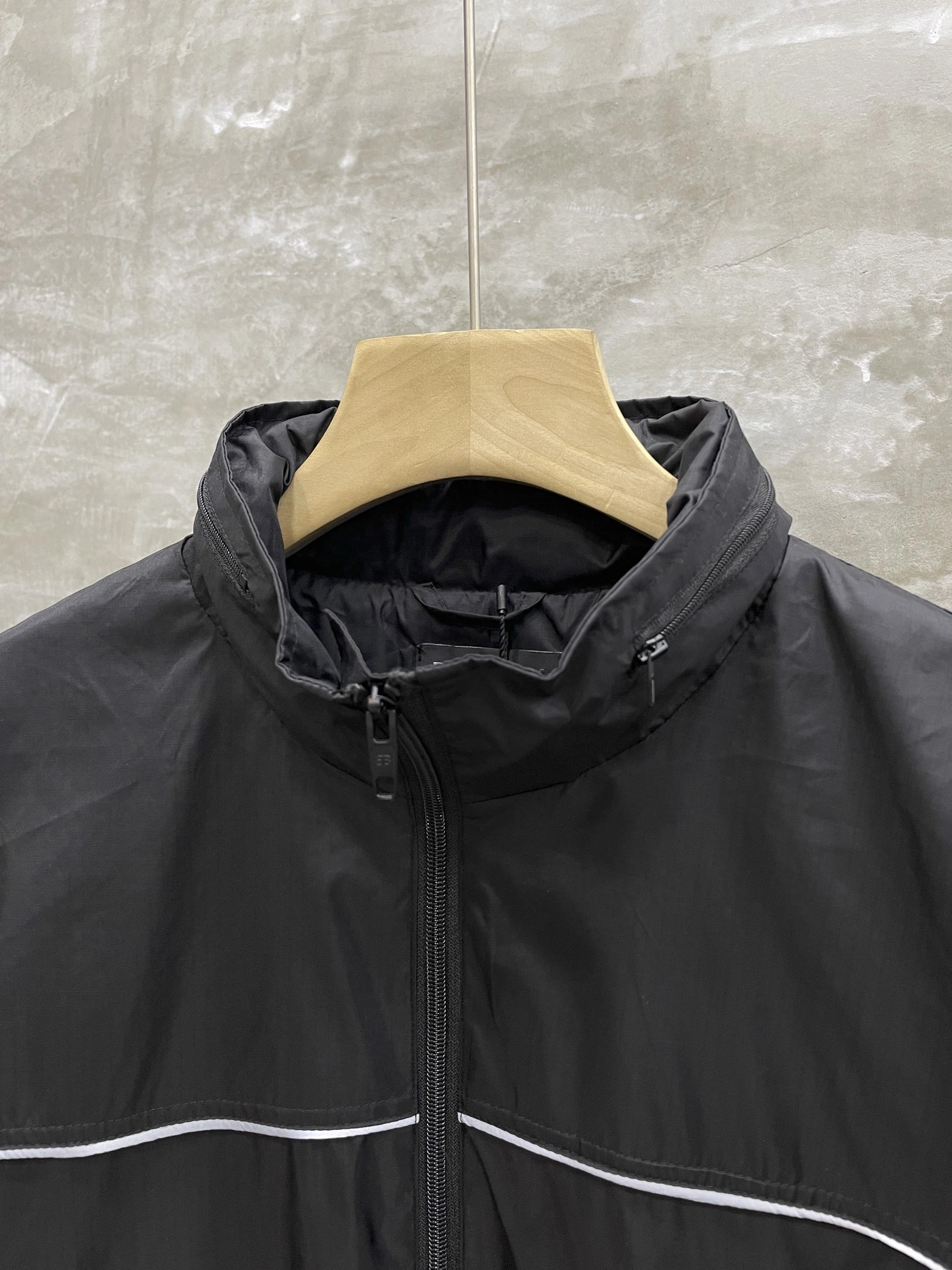 Gemini- 218593i16 item:D-F125L0795H