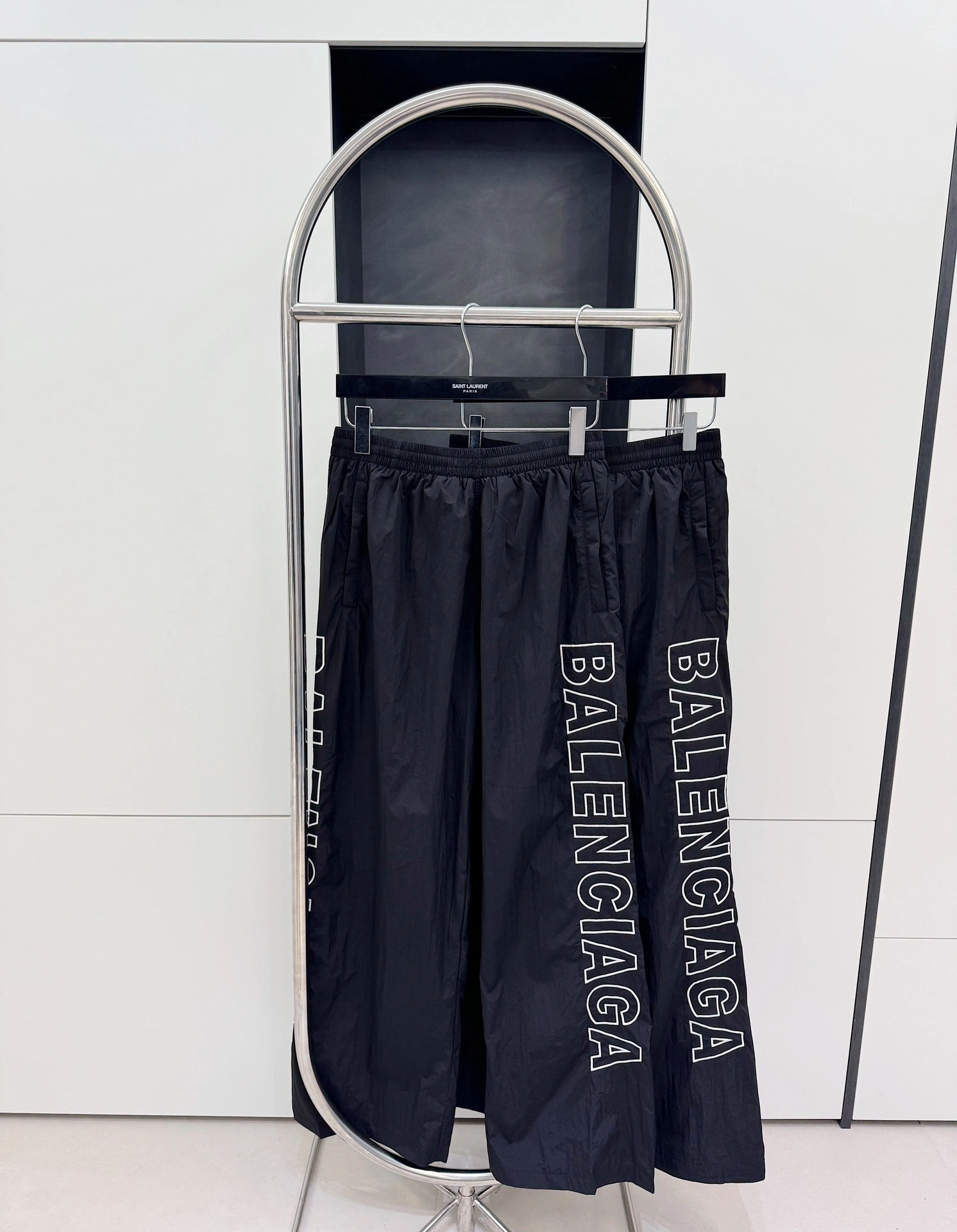 &Gemini- 218593i16 item:D-F405F0145