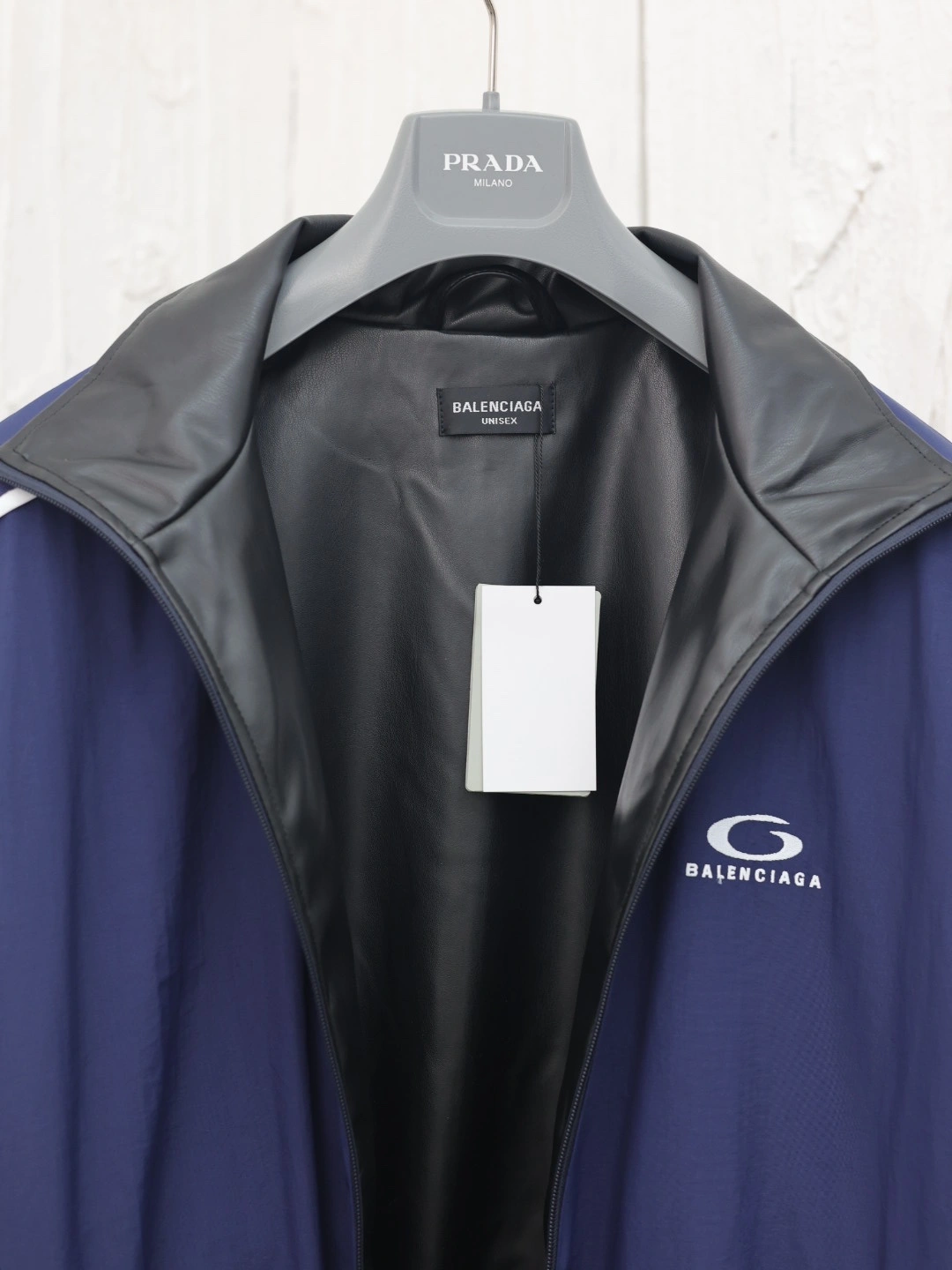 Gemini- 218593i16 loop sports icon embroidery oversized item:D-F468L1221