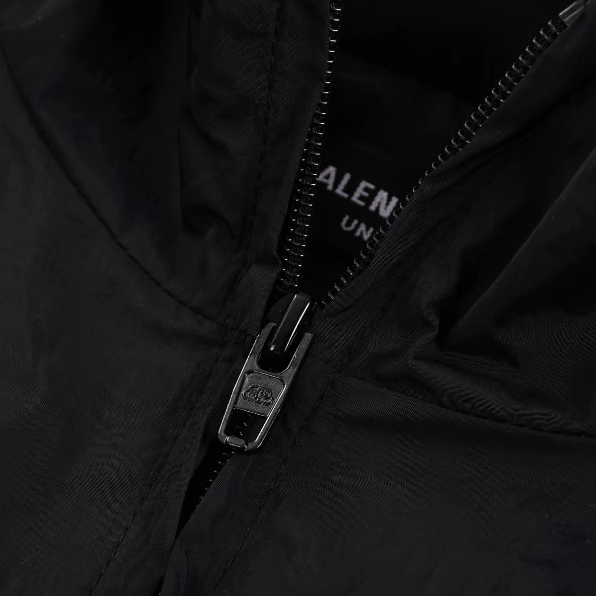 Gemini- 218593i16 stencil type oversized item:D-F210J4917