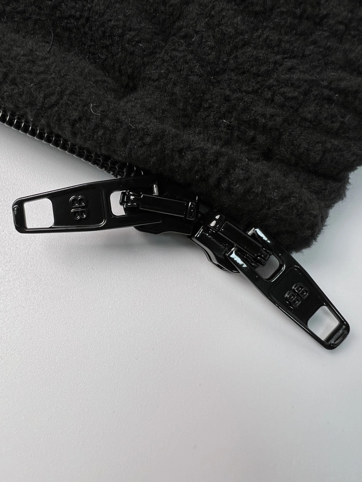 Gemini- 23 oversized item:C-F000L0228