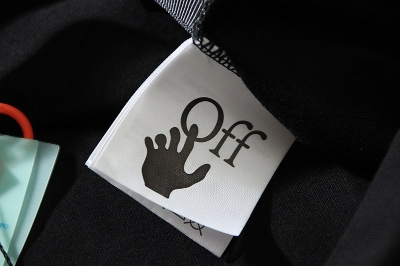 &Gemini- 2Colour item:C-F000D1716-2