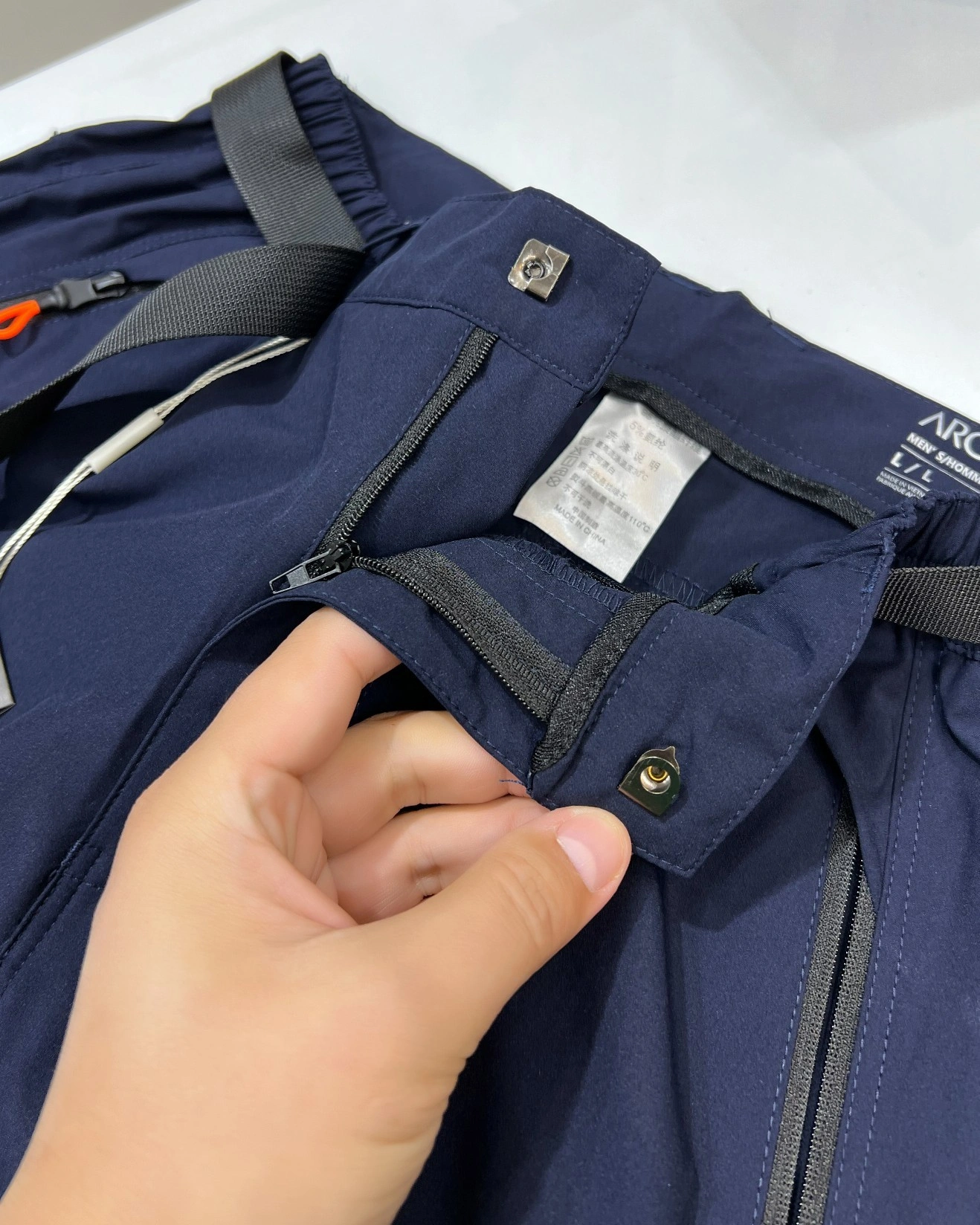 Gemini- 2Colour item:D-F110C1943-2