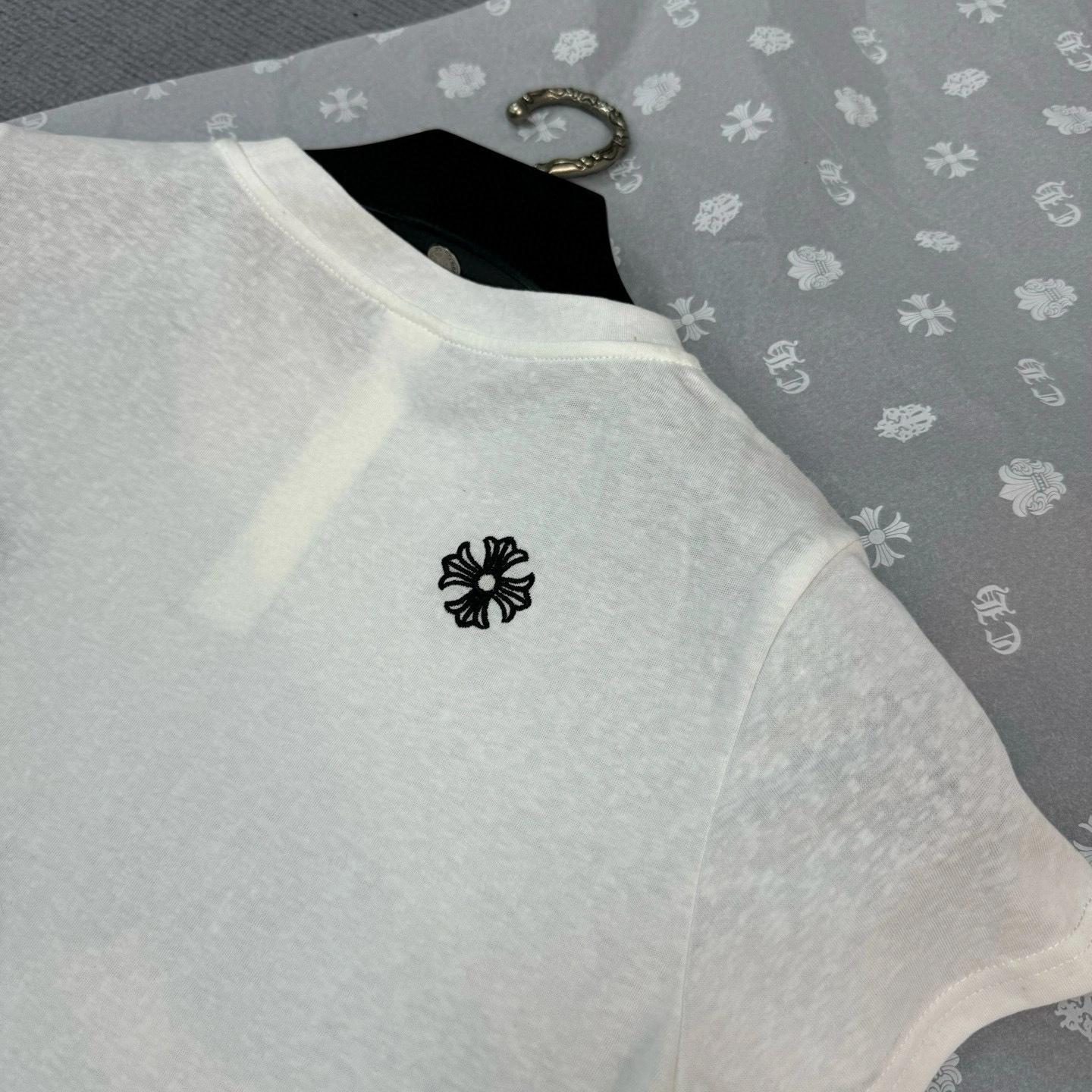 Gemini- 3hro75 GRP Y embroidery 2Colour item:E-F462D1013-2