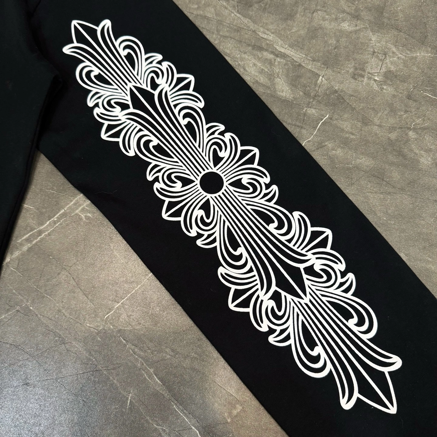Gemini- 3hro75 oversized item:E-F431I0316