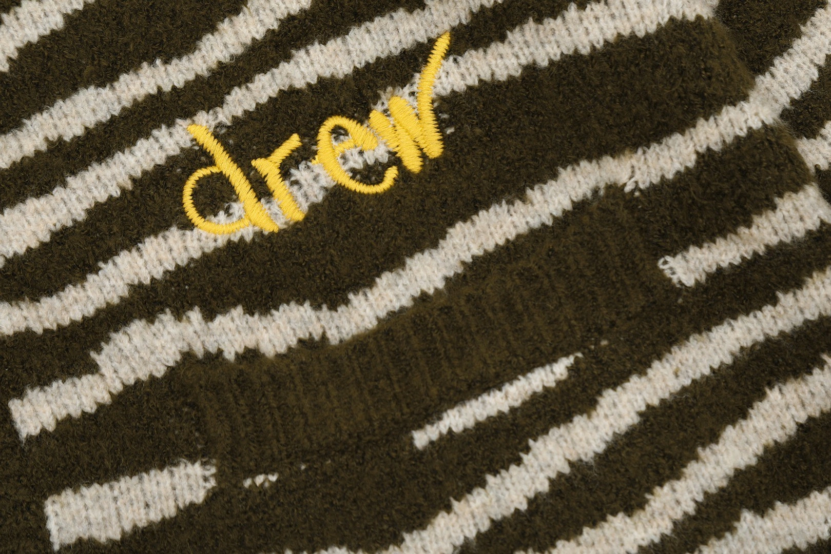 Gemini- 4r5w Embroidery 2colour item:D-F157J4720-2