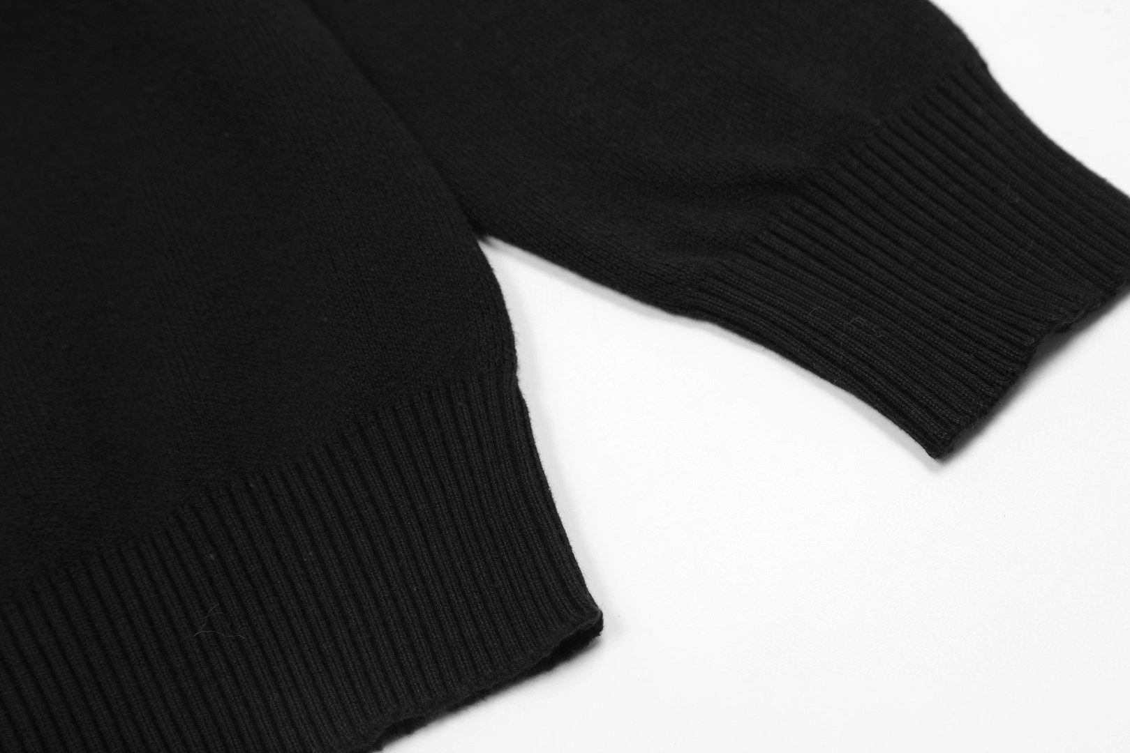 Gemini- 4r5w embroidery item:D-F157J4610