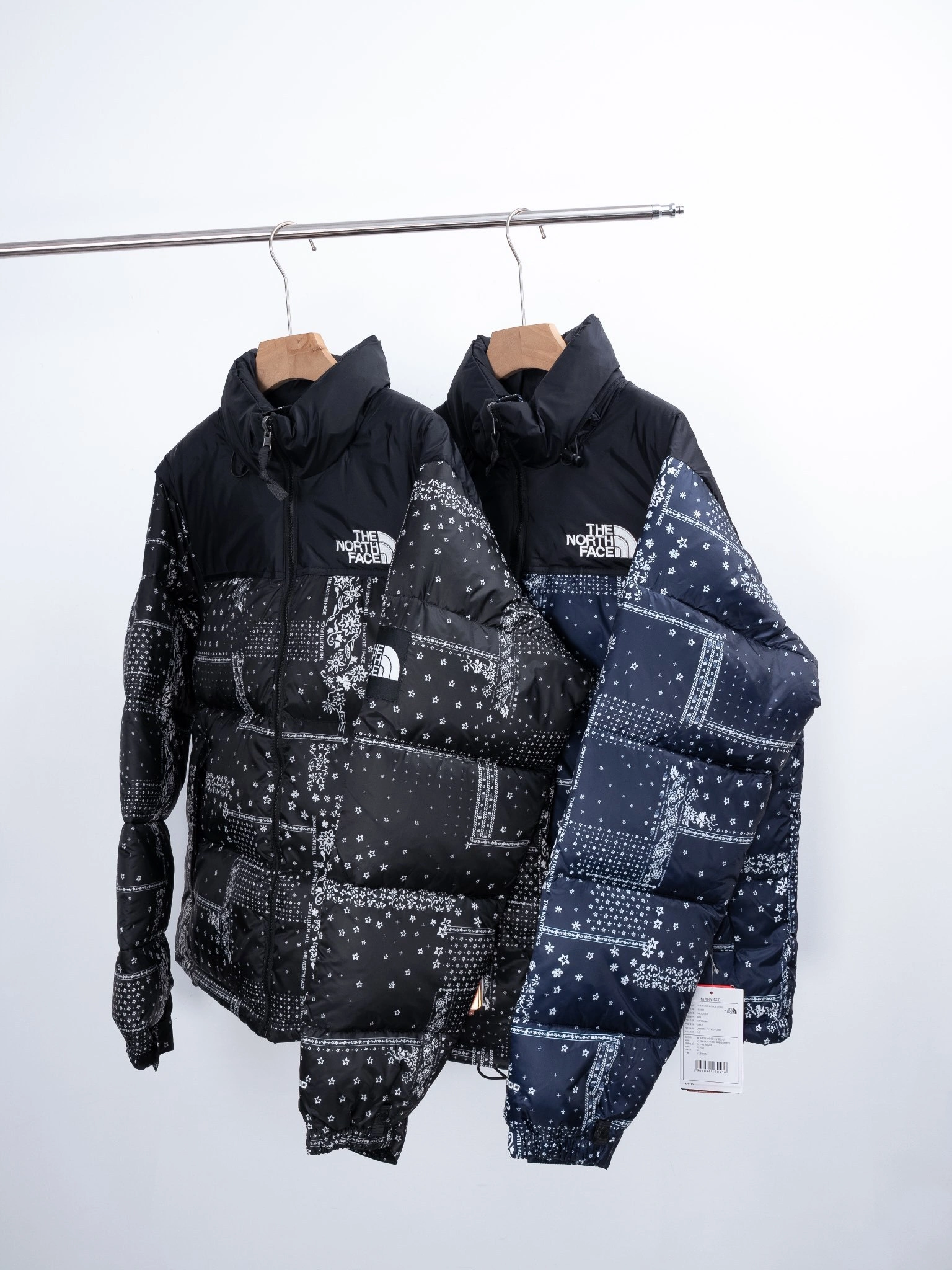 Gemini- F135 Retro Nuptse embroideryLogo Down Jacket 2Colour item:D-F110J5853-2