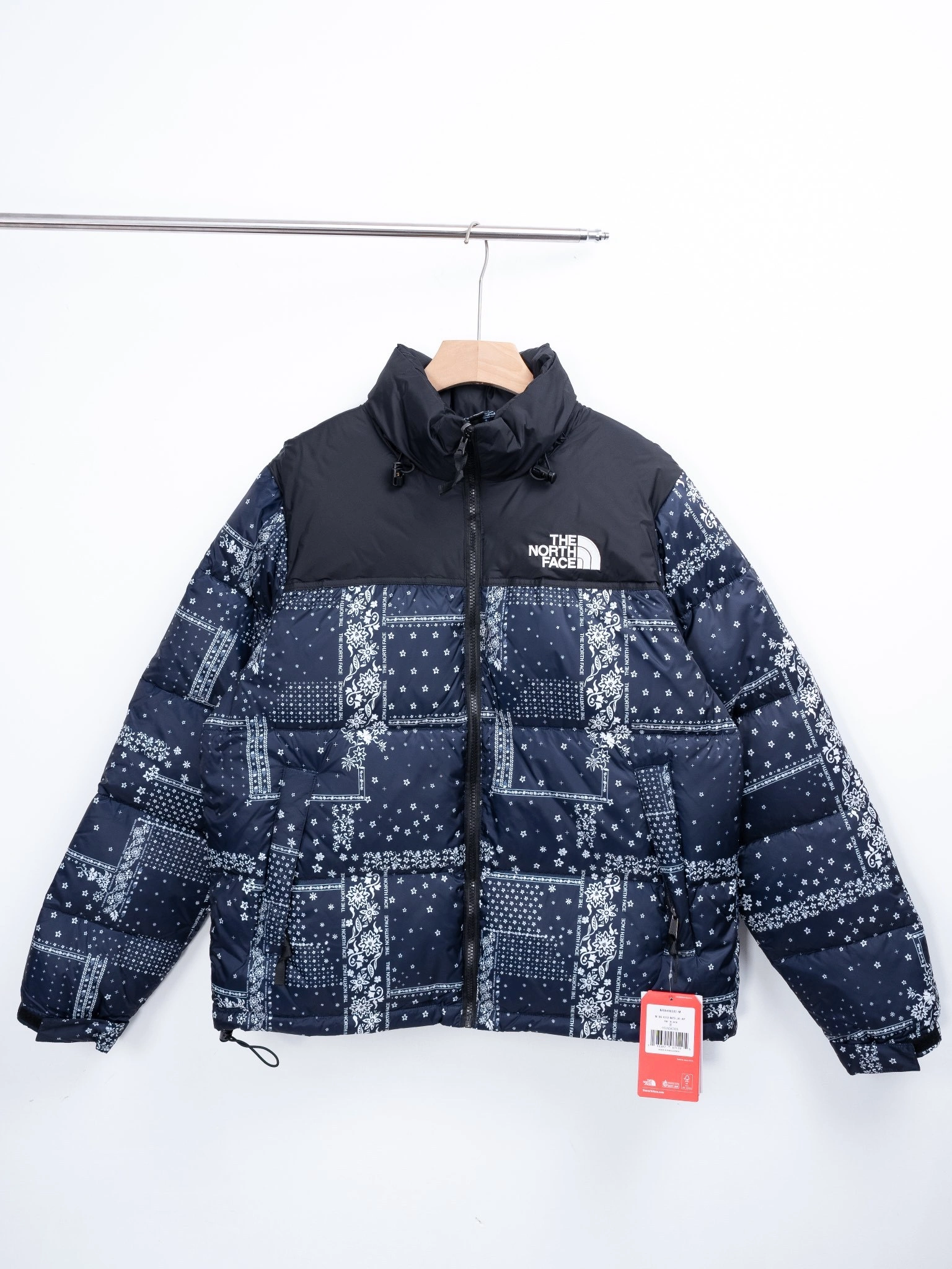 Gemini- F135 Retro Nuptse embroideryLogo Down Jacket 2Colour item:D-F110J5853-2