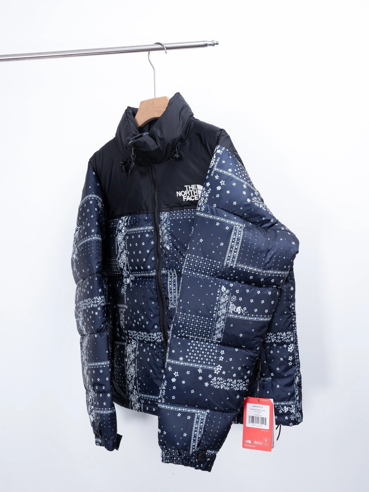 Gemini- F135 Retro Nuptse embroideryLogo Down Jacket 2Colour item:D-F110J5853-2