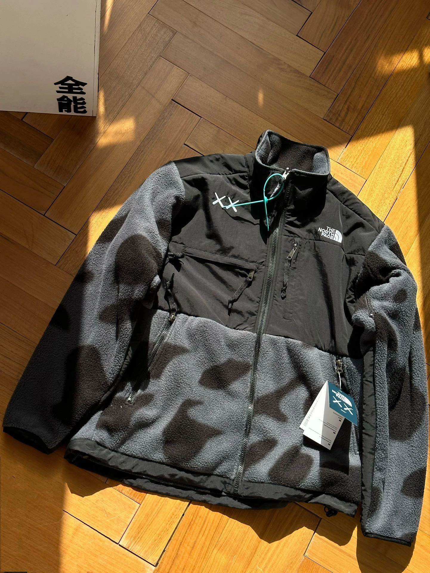 Gemini- FW22 1995 Denali Logo oversized 2Colour item:C-F110K2422-2