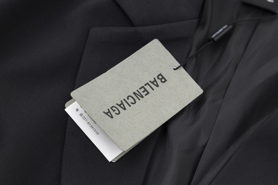 Gemini- FW22 item:C-F000J1820