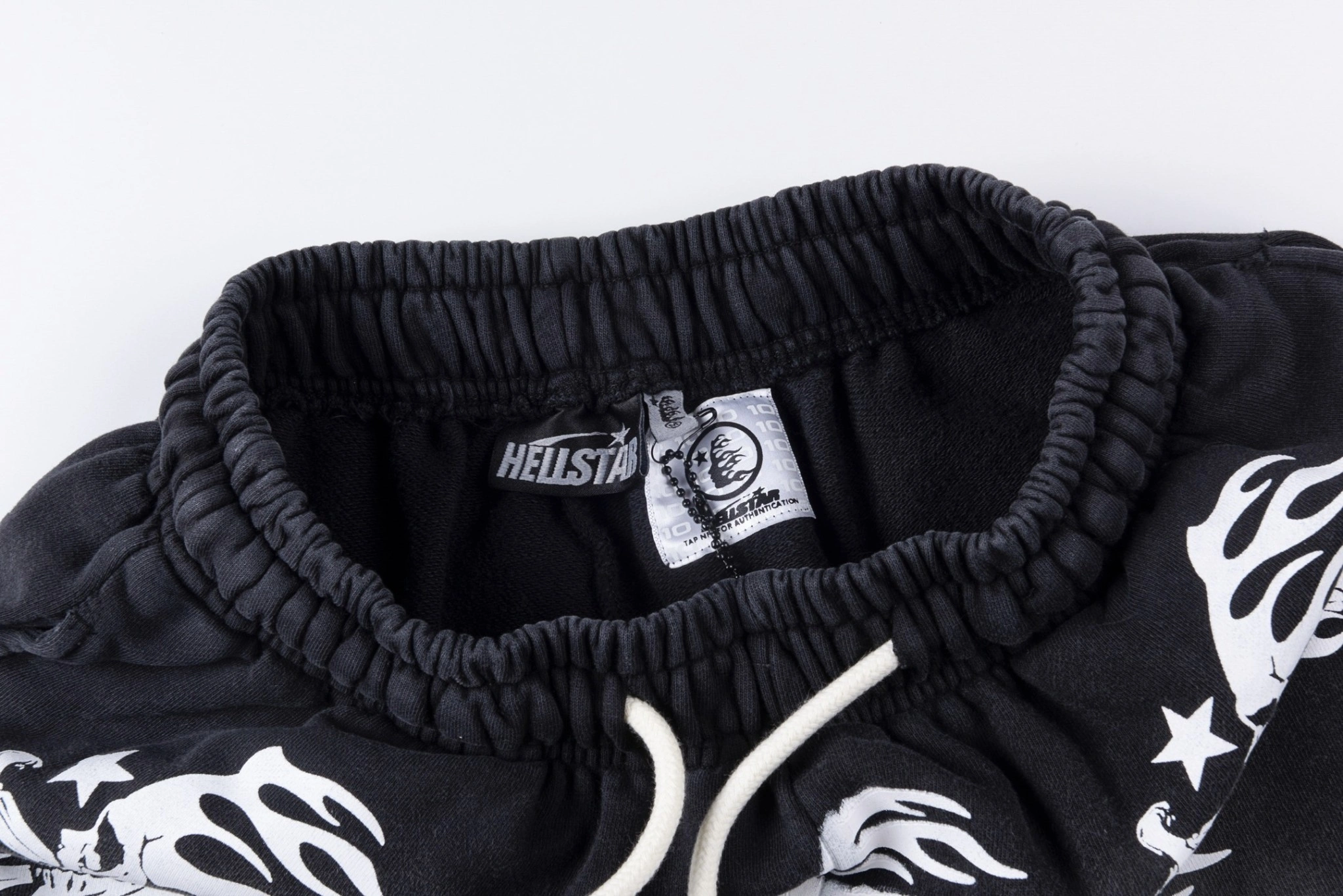Gemini- H588st1r Studios Skull short item:E-F021E0519