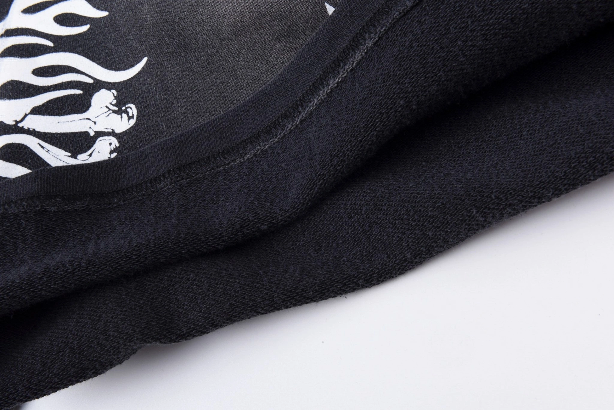 Gemini- H588st1r Studios Skull short item:E-F021E0519