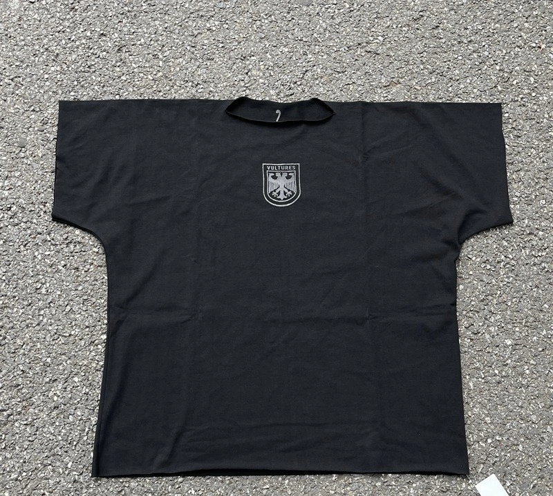 Gemini- K19y5 Vultures Tee oversized 2Colour item:D-F000J0601-2