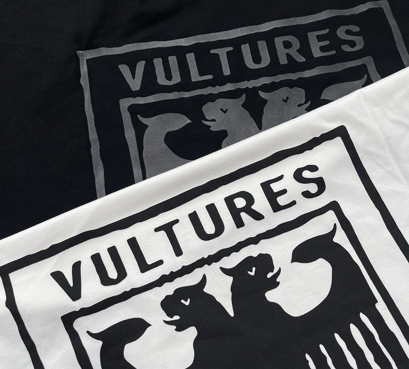 Gemini- K19y5 Vultures Tee oversized 2Colour item:D-F000J0601-2