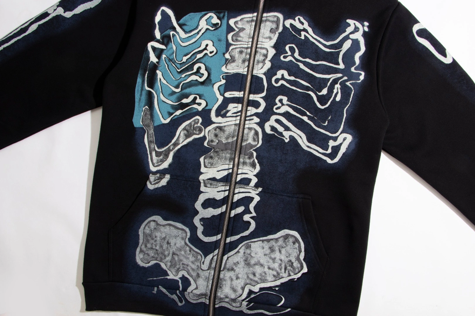 &Gemini- Logo item:C-F322H1807