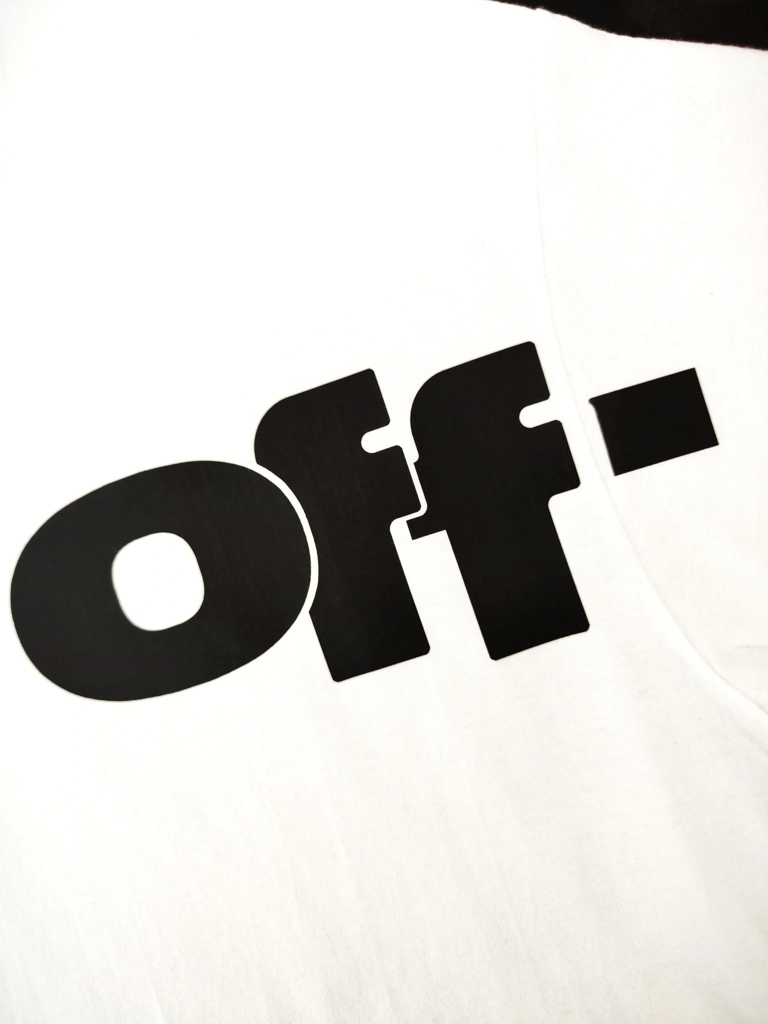 Gemini- Off Whit5 T shirt 2Colour item:E-FL29E1510-2