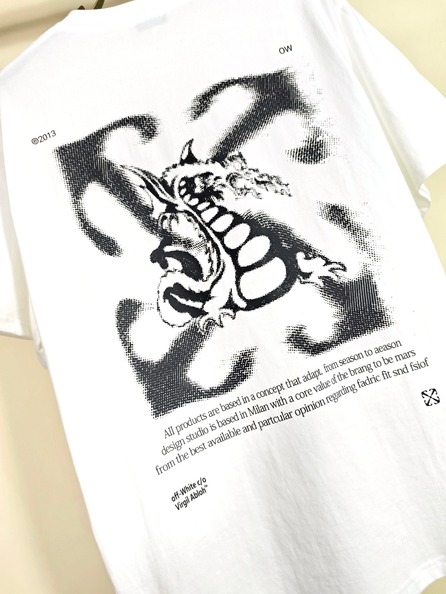 Gemini- Off Whit5 T shirt 2Colour item:E-FL29E1512-2