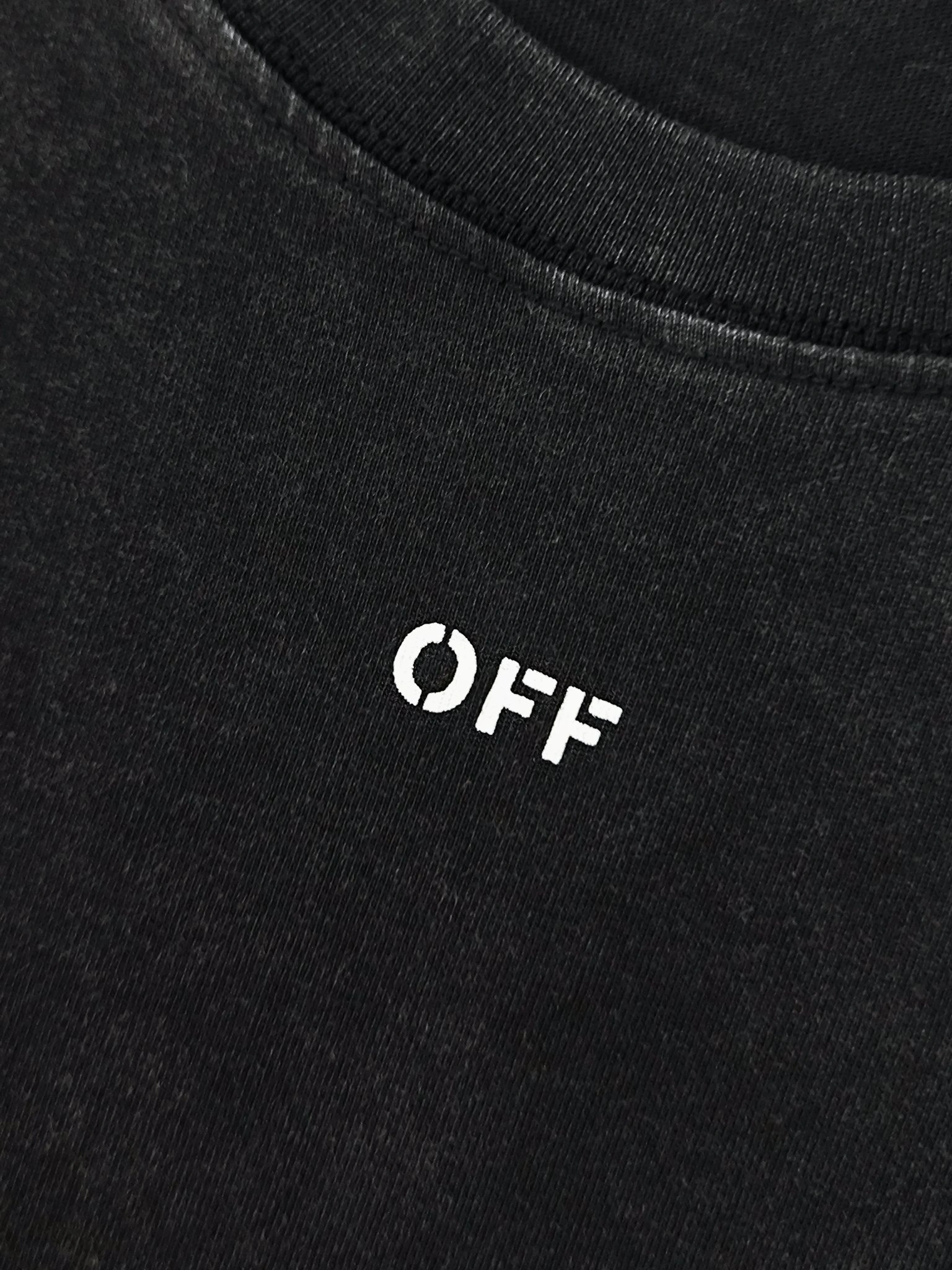 Gemini- Off Whit5 T shirt item:E-FL29E1515