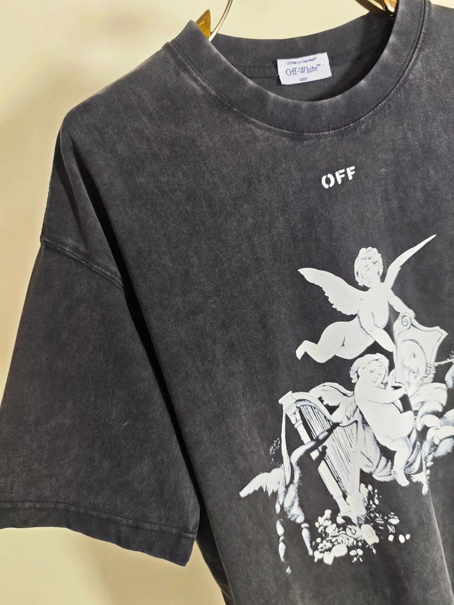 Gemini- Off Whit5 big cutting item:E-FL29H3016