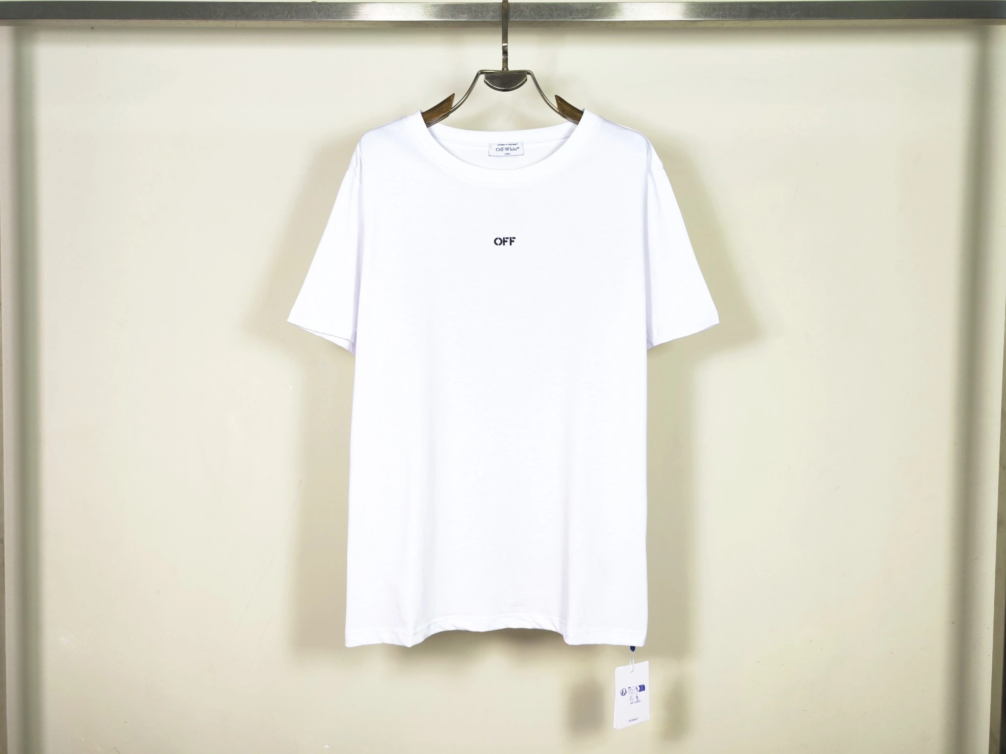 &Gemini- Off Whit5 embroidery T shirt 2Colour item:E-FL29E1516-2
