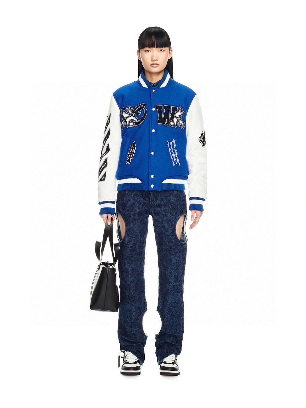 Gemini- Off Whit5 embroidery item:D-F000K1131