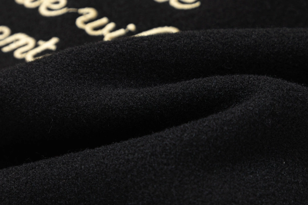 Gemini- Off Whit5 embroidery item:D-F000K1132