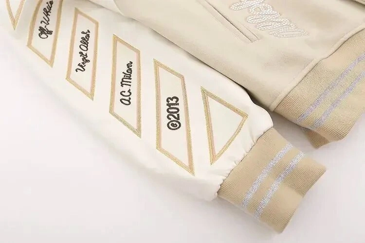 Gemini- Off Whit5 item:D-F000J1322