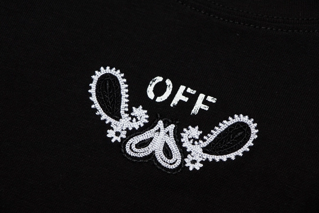 &Gemini- Off Whit5 oversized 2colour item:D-F431E0429-2