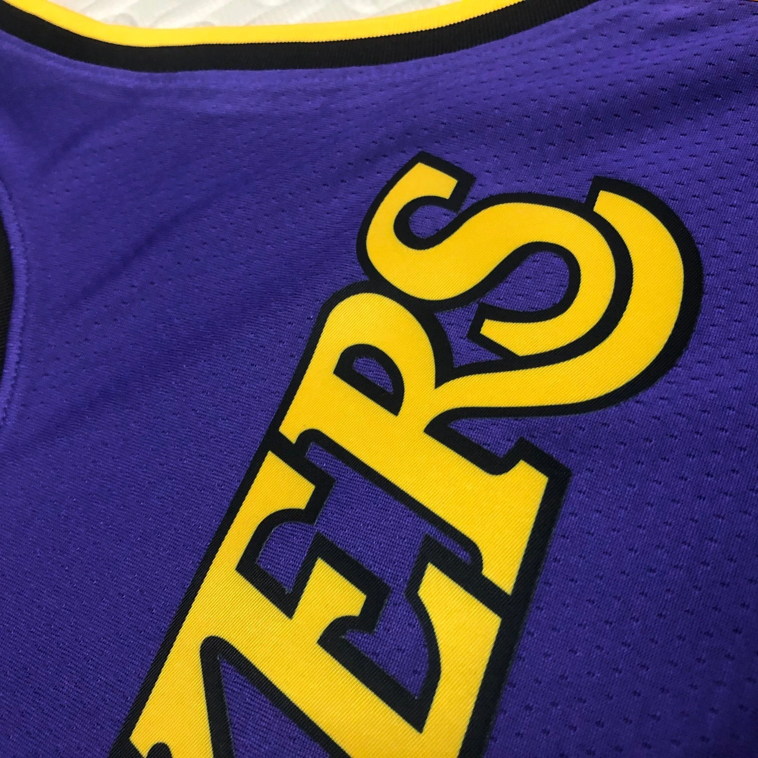 Gemini -Other brands embroidery item:E-F125E0511