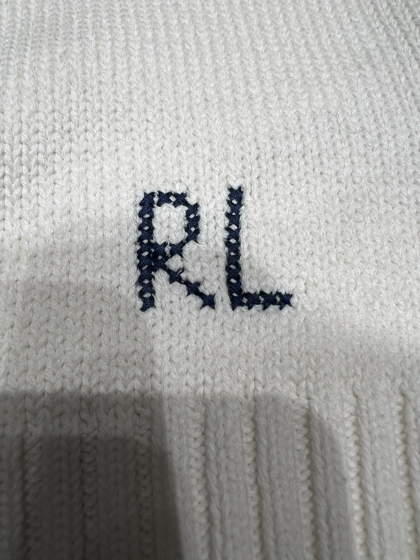 Gemini- R18ph Cotton wool item:E-F140K1636H