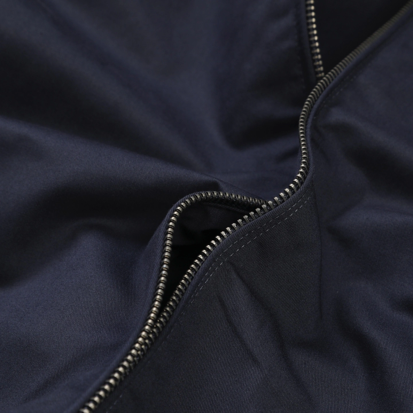 Gemini- R18ph embroidery oversize 2colour item:E-F125E0618-2