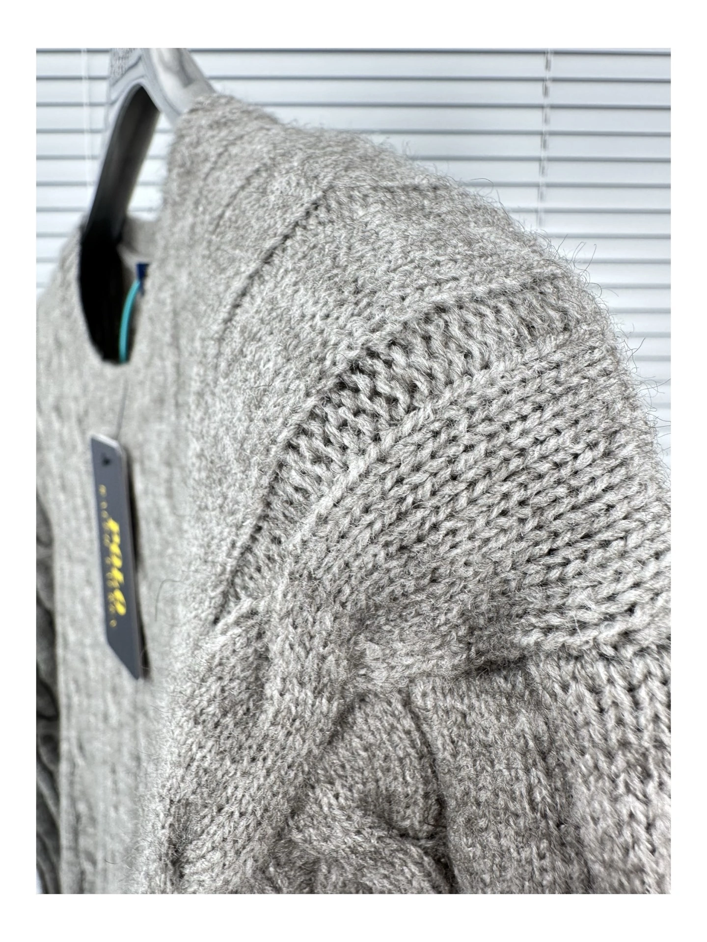 Gemini- R18ph wool embroidery 4colour item:E-F524I1037-4