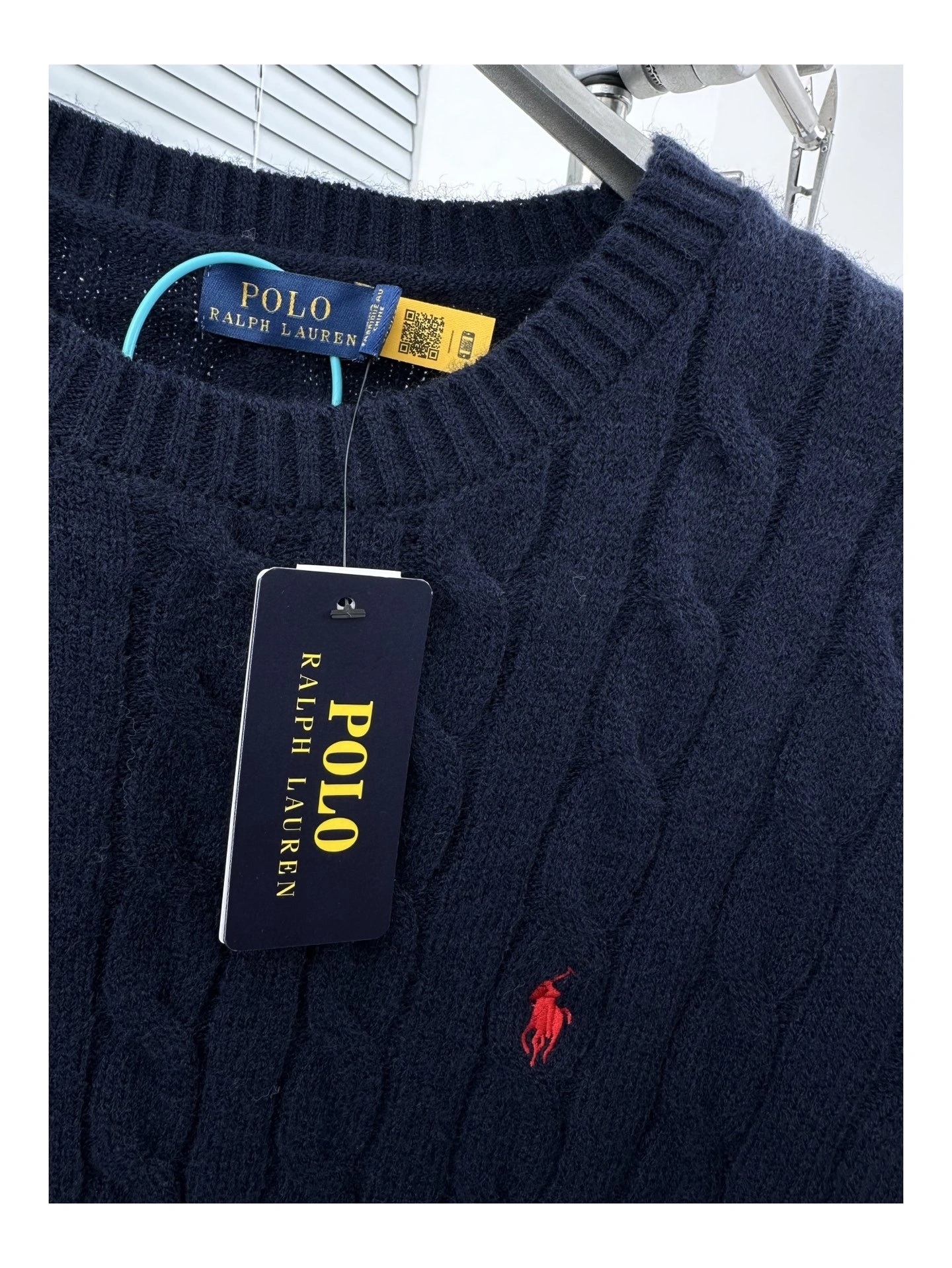 Gemini- R18ph wool embroidery 4colour item:E-F524I1037-4