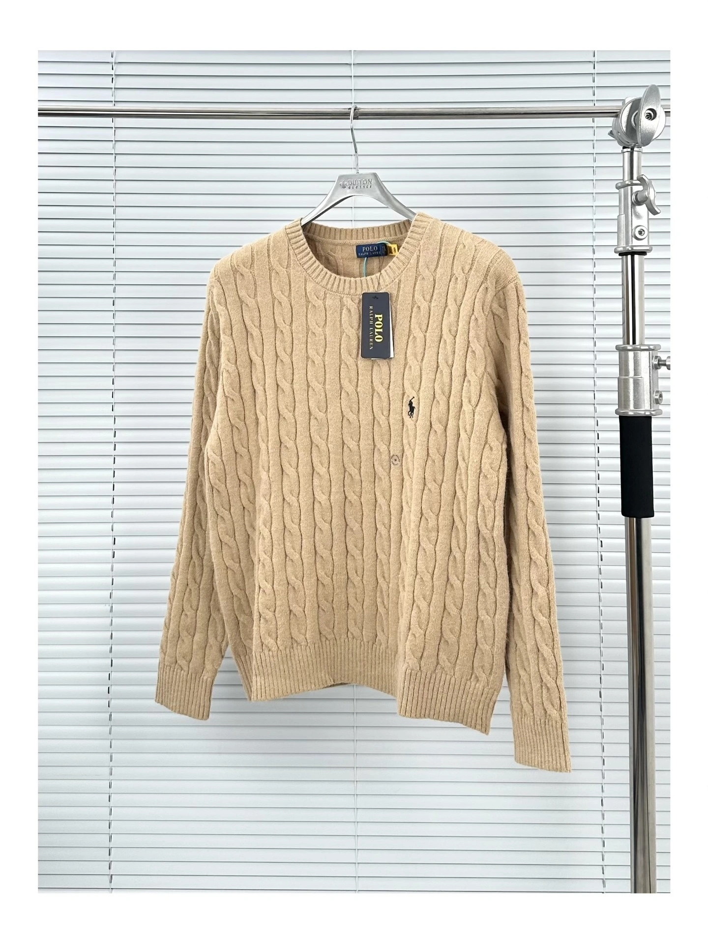 Gemini- R18ph wool embroidery 4colour item:E-F524I1037-4