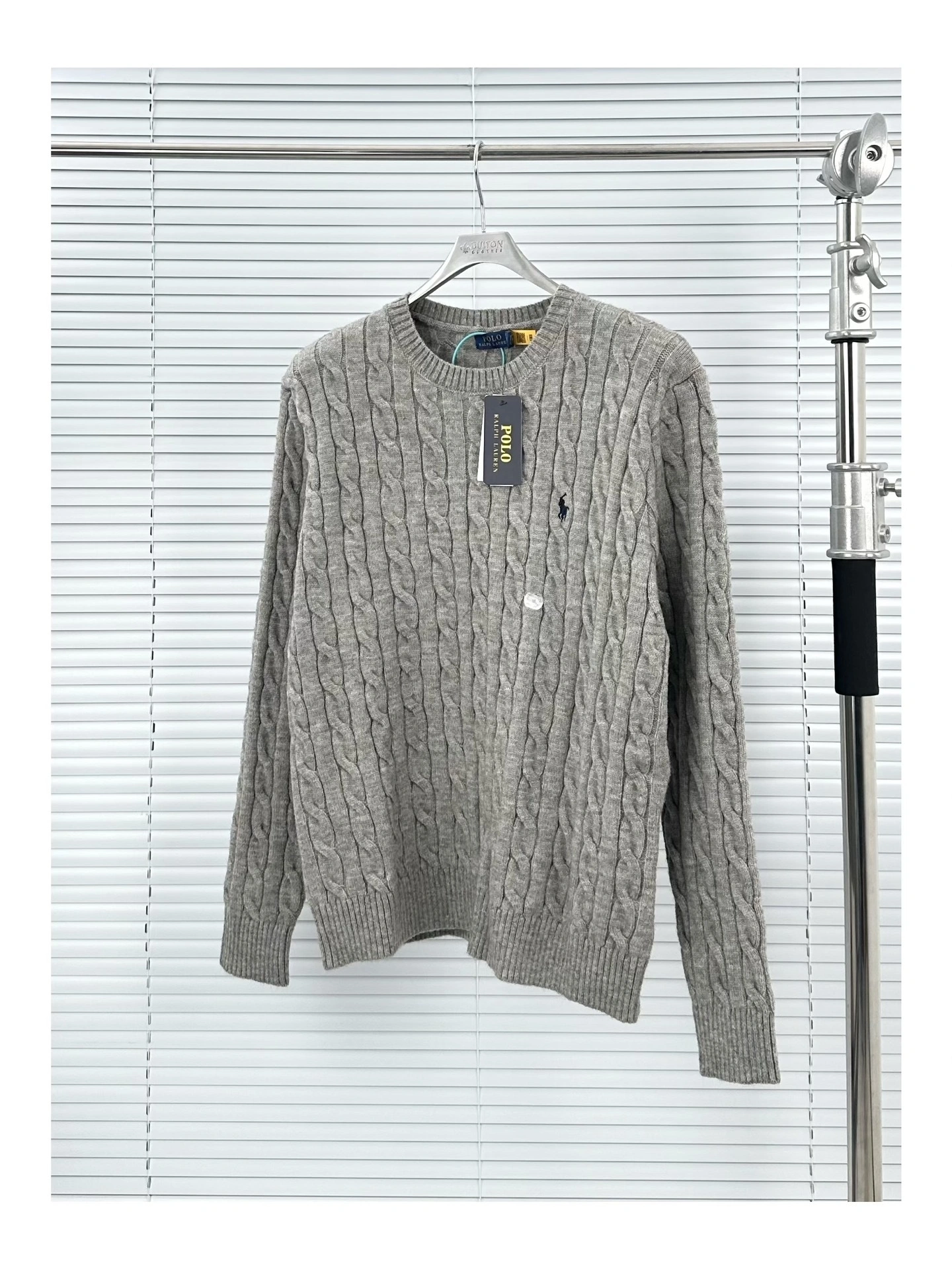 Gemini- R18ph wool embroidery 4colour item:E-F524I1037-4